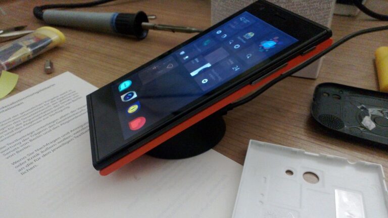 Rolling Back MIUI and HyperOS: How to Downgrade a Xiaomi Phone the Safe Way Rolling Back MIUI and HyperOS: How to Downgrade a Xiaomi Phone the Safe Way